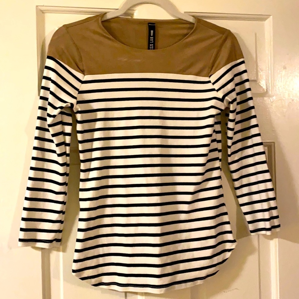 Design lab 3/4 striped shirt w/ faux suede arm patches